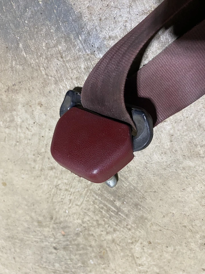 Cinturones de seguridad rojos 88-94 Chevy Silverado GMC OBS cabina regular  Foto 4 de 4