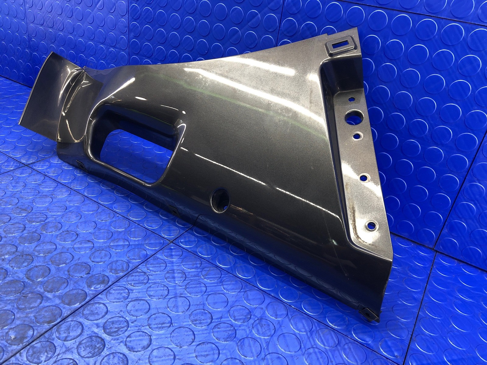 2016-2021 MCLAREN 570S OEM REAR RIGHT SPEAKER PANEL MOLDING PANEL 13A6587