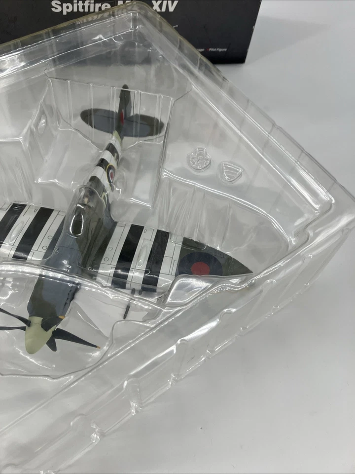 Hobby Master HA7103 Spitfire Mk XIV, 91 Squadron, Jean Marie Maridor - Image 4 of 4