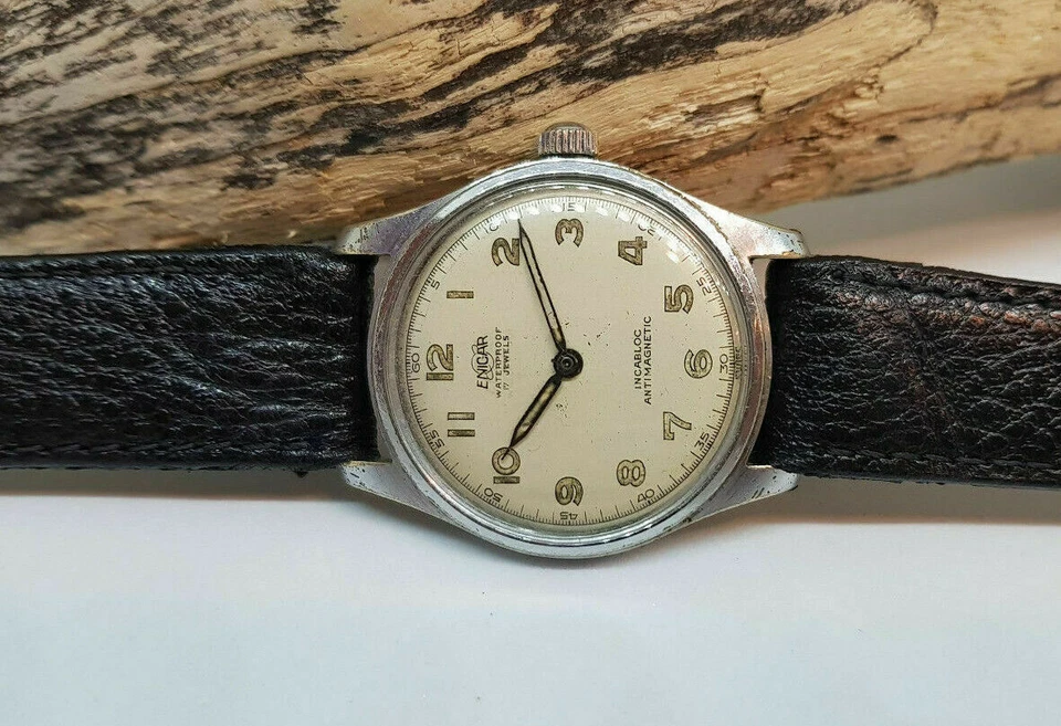 RELOJ HOMBRE RARO VINTAGE ENICAR ESFERA PLATEADA ORIGINAL CUERDA MANUAL Foto 3 de 4