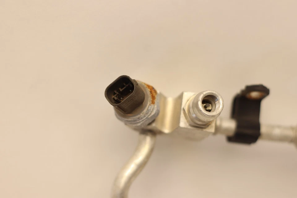 2014-2016 BMW 435I XDRIVE F32 A/C AIR CONDITIONING LIQUID HOSE LINE OEM Foto 3 de 4