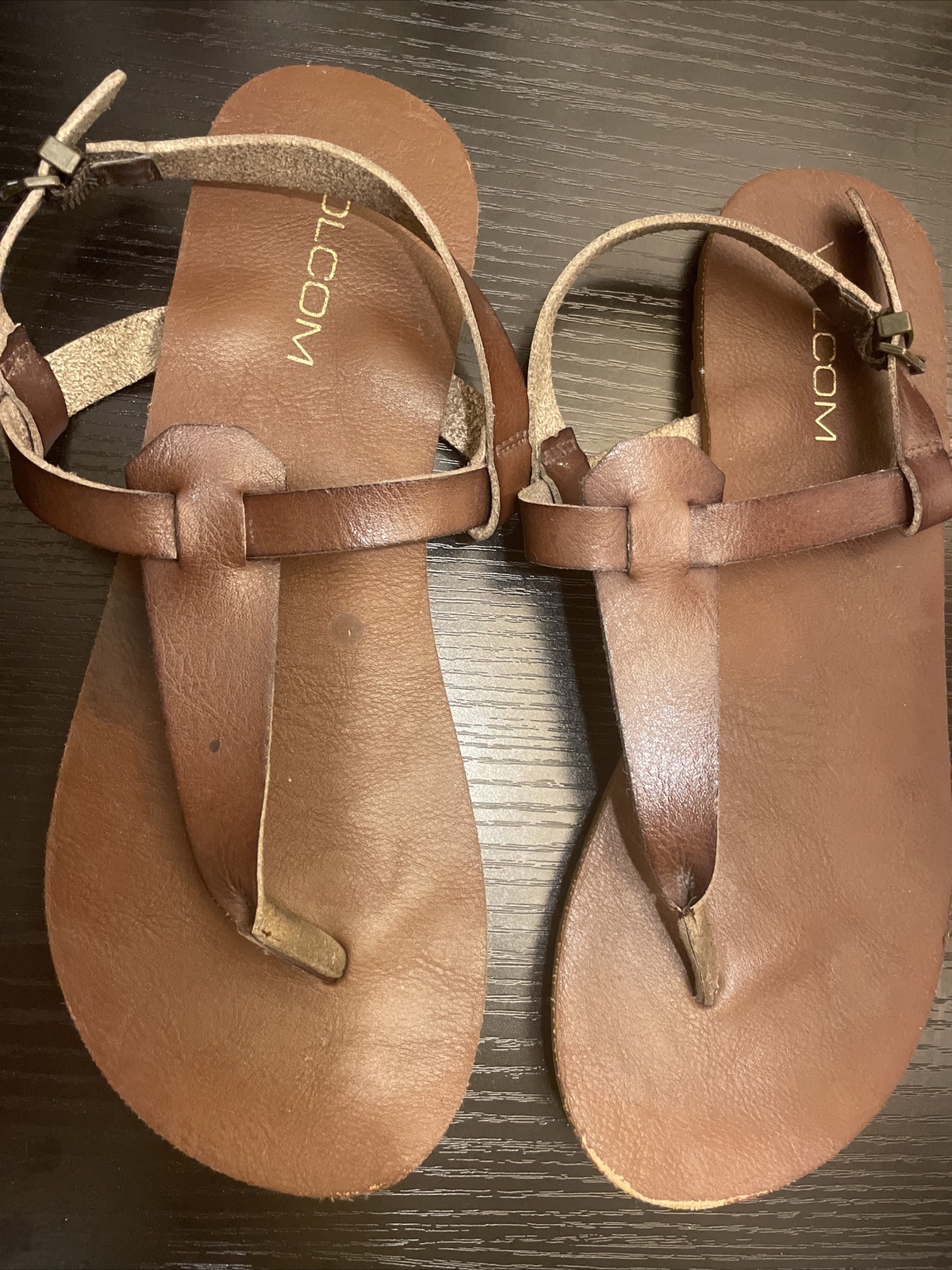 volcom leather flip flops