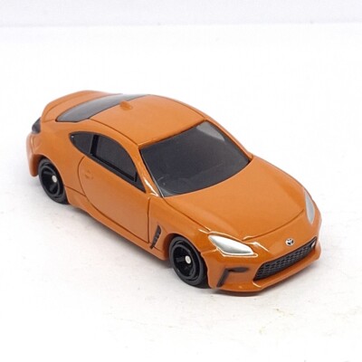TOMICA TOYOTA 86/GR86 10th Anniversary TOYOTA GR 86 Orange 1/60