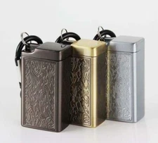 Metal Portable Ashtray Pocket Ashtray Mini Ashtray with Lid Cigaretbe Ashtray