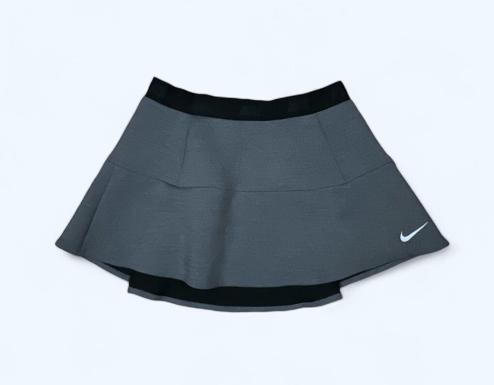 Nike Pleated Dri Fit Grey Womens Golf Skirt Sz MEDIUM