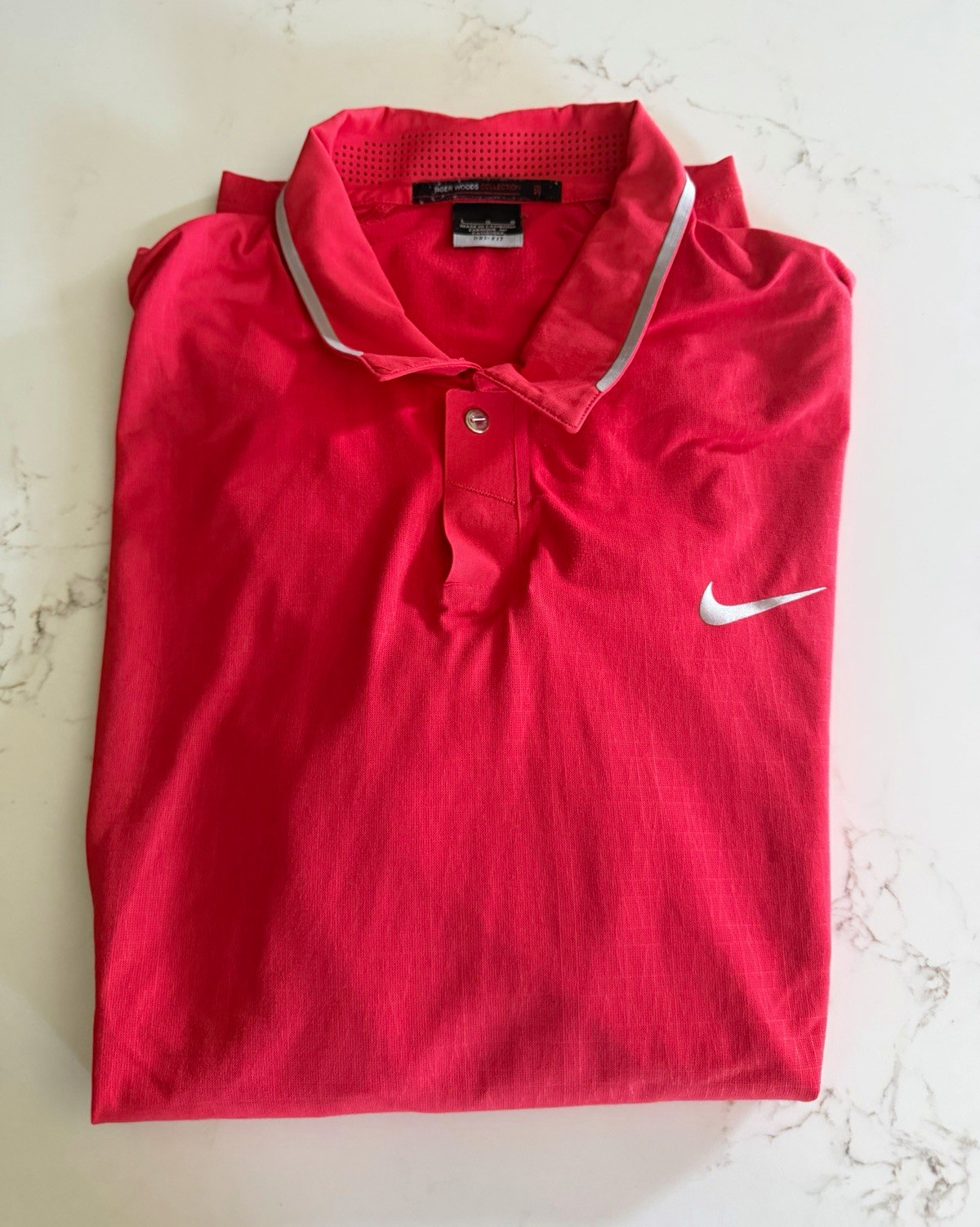 Tiger Woods Dri-FIT Golf Polo Red Large ocotillo golf Stretch Polyester Spandex 