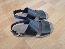 Clarks Black Leather Sandals Size 3.5