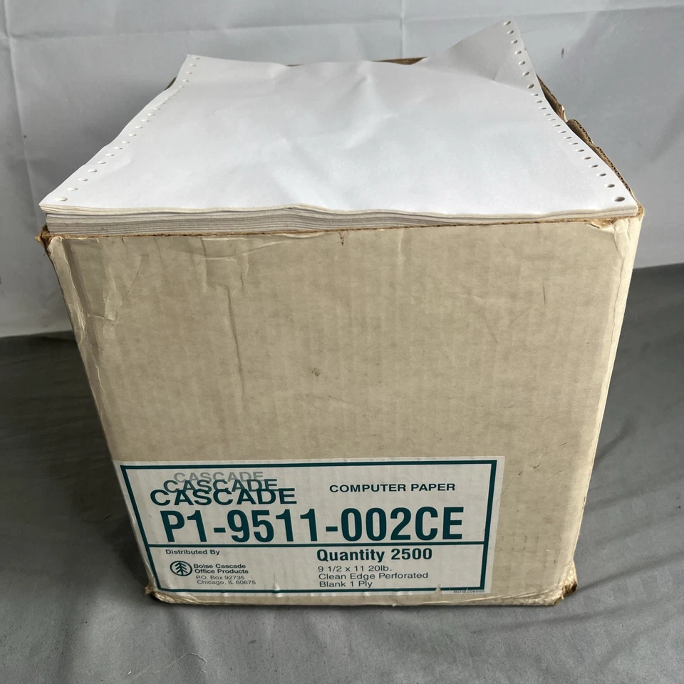 Continuous Fan-Fold Dot Matrix Tractor feed Printer Paper ~2500 Sheets 9.5"×11" - Image 2 of 4