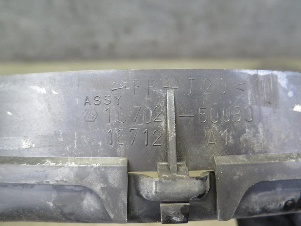 95-00 LEXUS UCF20L LS400 CUBIERTA VENTILADOR RADIADOR REFRIGERACIÓN MOTOR 16711-50050 OEM Foto 3 de 4