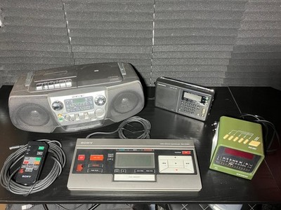Sony CFD-V77S Siemens RG261  Sony RM E100V  Grundig Yacht Boy 400 Konvolut