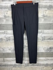 Athleta Women  s Black Pull On Pants 6