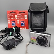 Samsung SL Series SL620 12.2MP Digital Camera Chrome  Case, AC Cord 2 New Cards