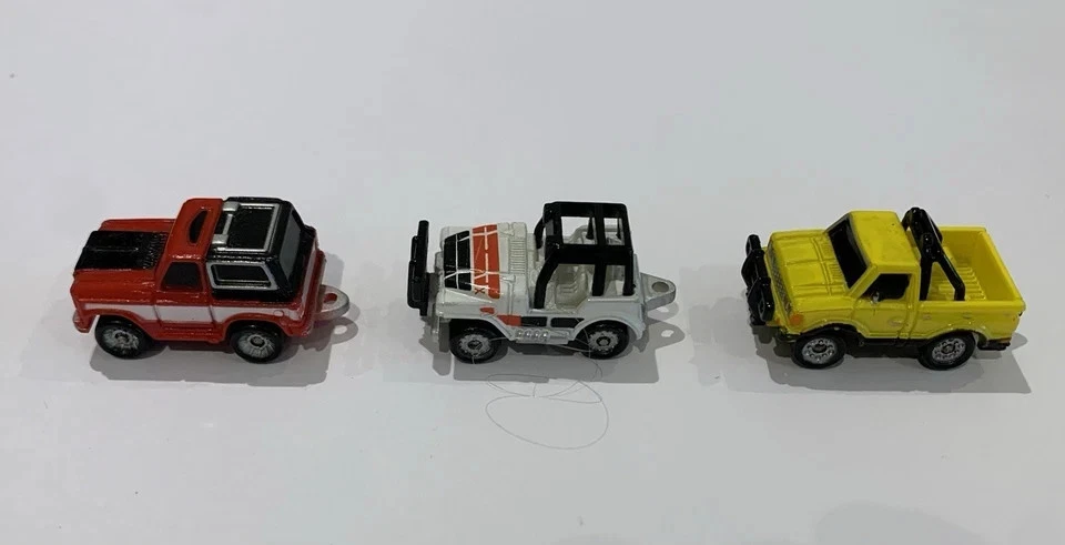 Micro Machines винтажный комплект Galoob 4x4 Jeep Wrangler, Chevy Blazer, Datsun 720 - Изображение 3 из 4