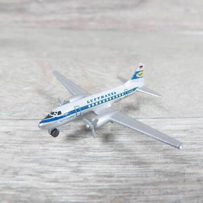SCHABAK 933 - 1:500 / 600 ? - Lufthansa CV440 - L= 4,2 cm -  #AN56598