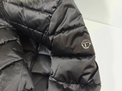 NWT Women's TAHARI, Faux-Fur Trim Hooded MADDIE Puffer Coat. Size S, $315 - Picture 3 of 6