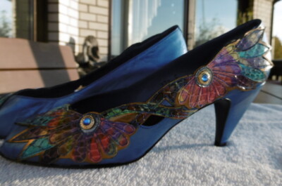 ''GOMEZ RIVAS'' ältere elegante Damen Leder Pumps /Schuhe blau /Blüte Größe 37 1/2