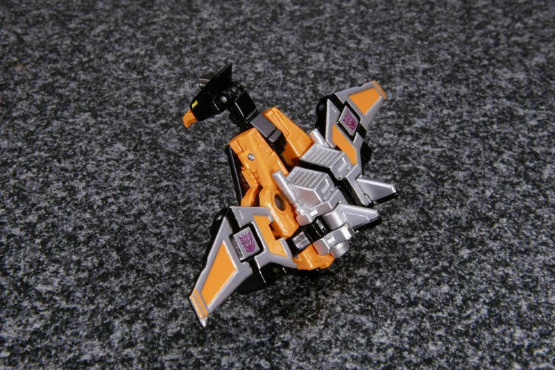 Transformers Masterpiece MP-16 Frenzy And Buzzsaw For Soundwave Action Figure - Image 4 of 4