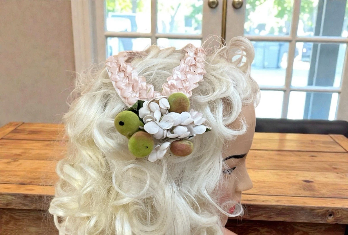 Vintage 1940s-1950s Pillbox Hat -Gold Woven Straw Flowers & Leaves Similar Items to SALE 1950 Style Topper Hat in Black Weave  main image 3