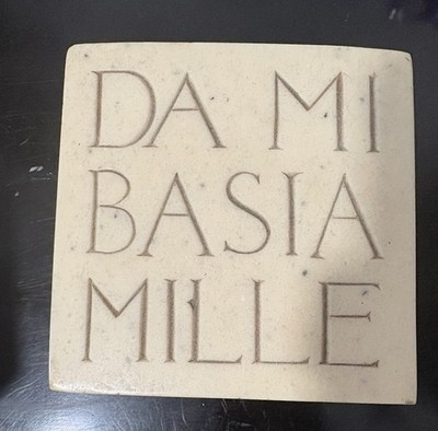 Da Mi Basia Mille Box Catullus ''Give Me A Thousand Kisses'' Latin Stone Marble