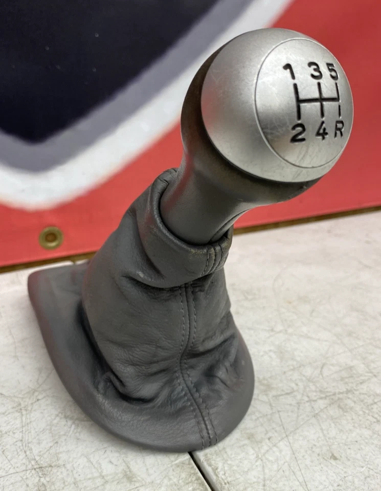 Porsche Boxster S 986 1997-2004 perilla de cambio de 5 velocidades perilla de metal rara 99655265501 Foto 4 de 4