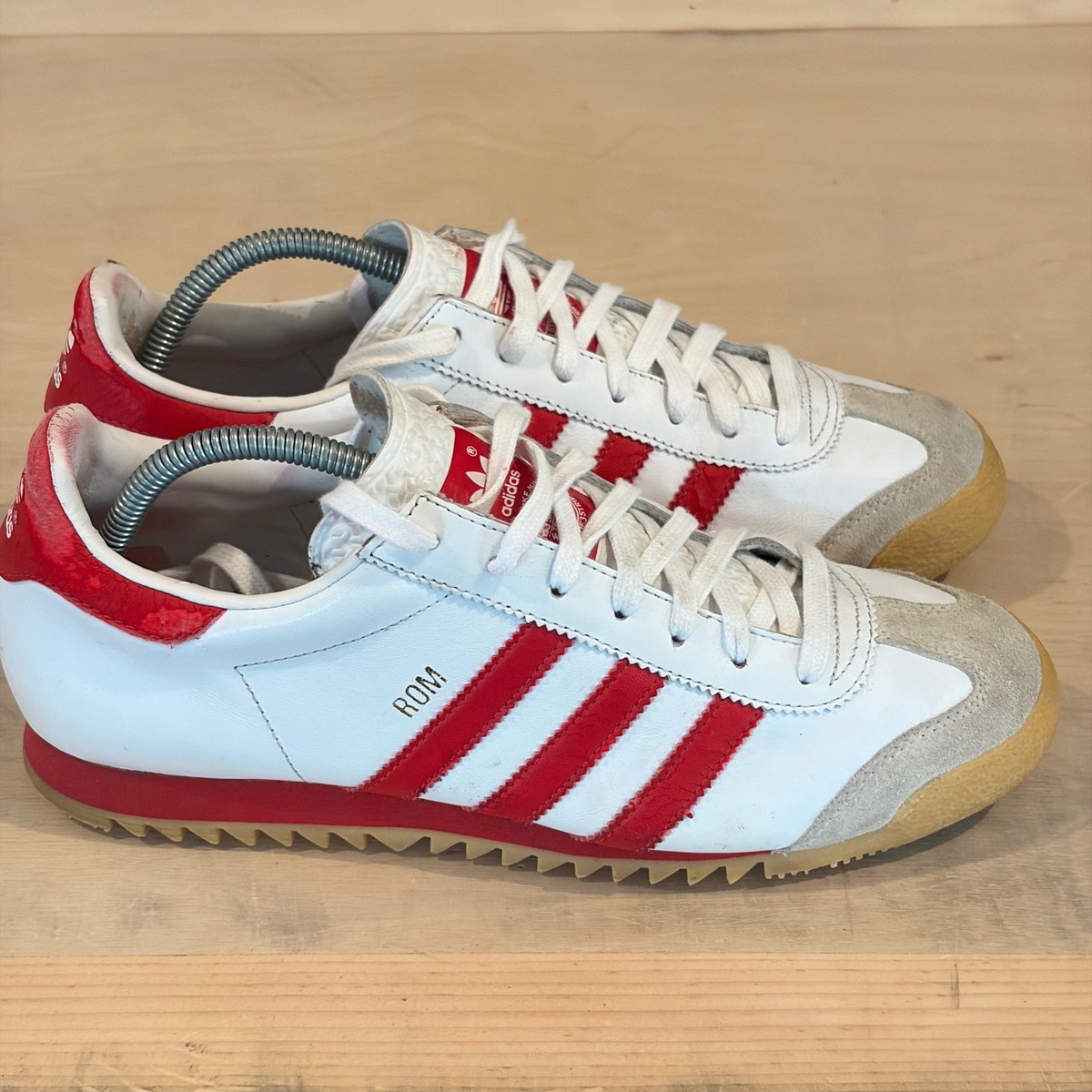 Adidas ROM Sneakers Men 9.5 White Red Leather Vintage 2003 Gum