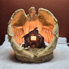 Christmas Nativity Manger Lighted Angel Nightlight Scene Vintage Sculptured
