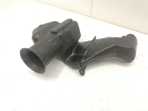 BMW 5er E39 528i  -  Luftführung Luftrohr Luftkanal Lichtmaschine  1742538  (77)