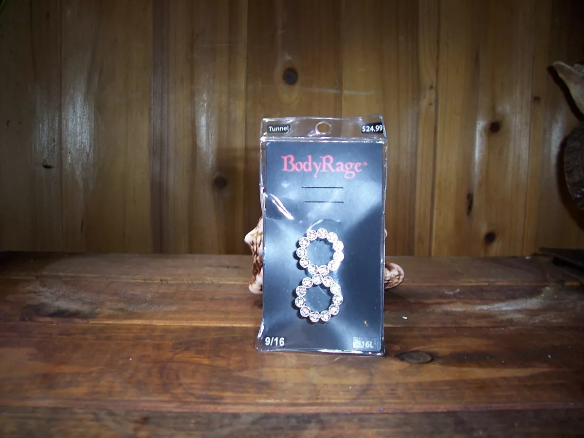 SPENCERS BODY RAGE EAR GAUGES 9 16 INCH CLEAR STONE JEWELRY 316L STYLISH NEW