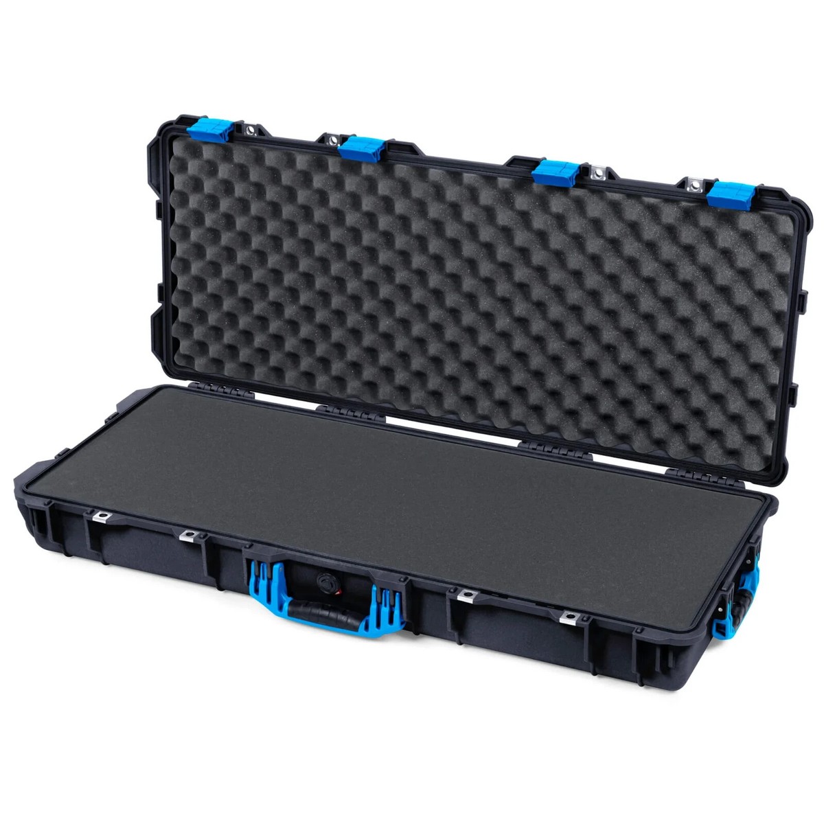 Black Pelican 1700 case with foam. Comes with blue handles
