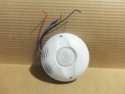 NEW LEVITON OSC05-M0W WHITE MULTI-TECHNOLOGY CEILING MOUNTED OCCUPANCY SENSOR