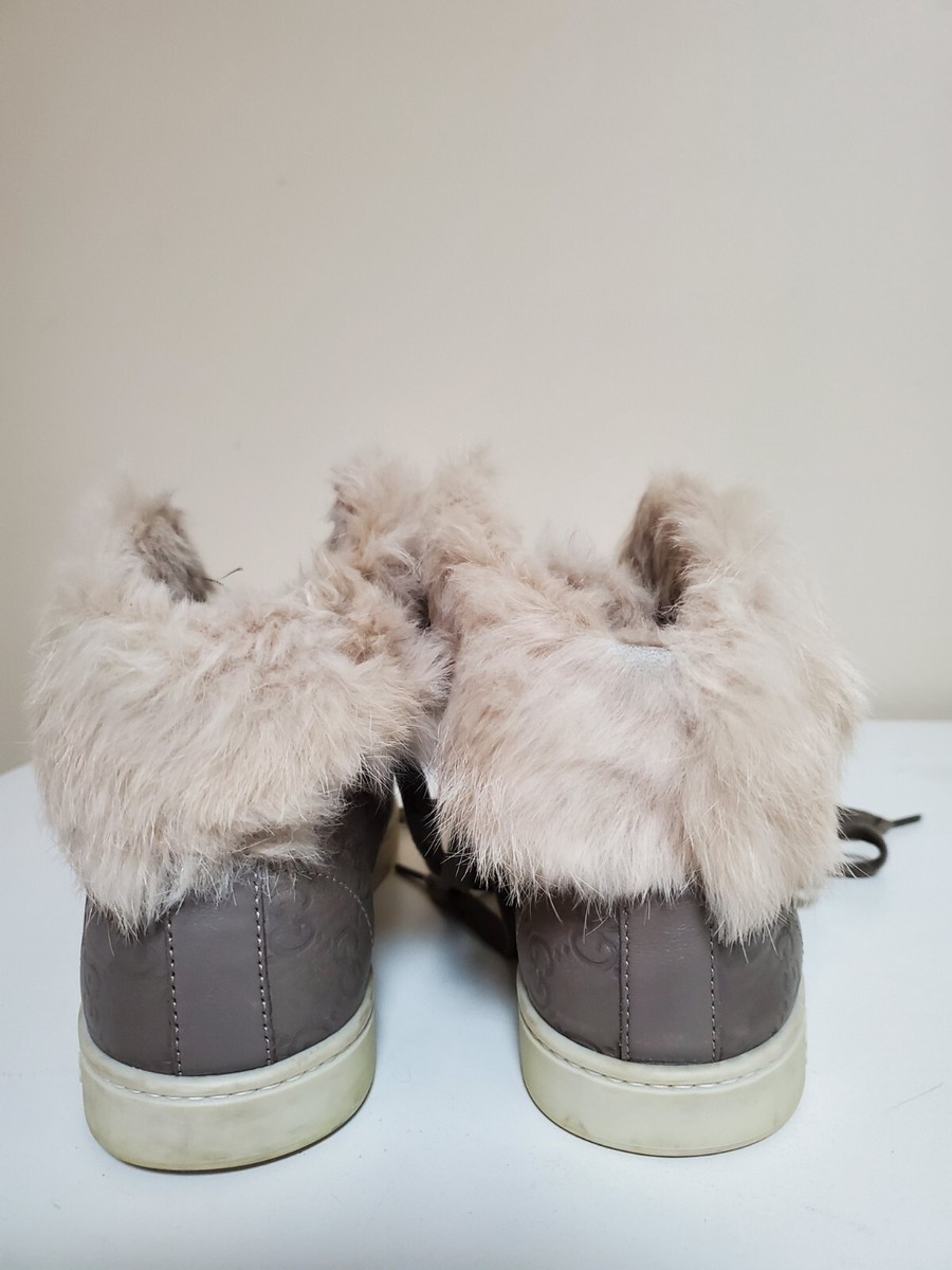 GUCCI　シュシュ　新品 フローラ プリント シルクツイル シュシュブラック＆マルチ