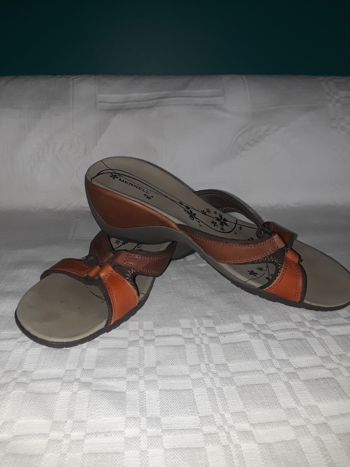 Sandali casual da donna Merrell Dewberry taglia 9 comfort con cuscini d'aria