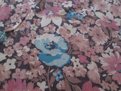 Cranston Pink Chintz Dress Blouse Fabric 42 in x 2 Yards Soft Rayon Cotton Blend - Picture 3 of 6