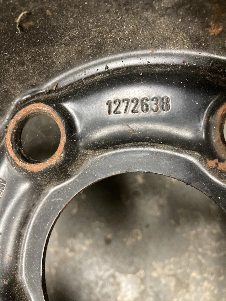 Volvo 242 240 244 245 1975-1985 neumático de repuesto donut 5Jx14x25 1272638 OEM #1675M Foto 3 de 4