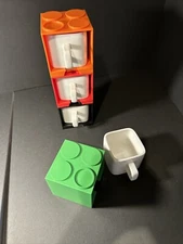 Lot of 4 Cube Mugs Assorted Colors Stackable storage. Red Black Orange Green New