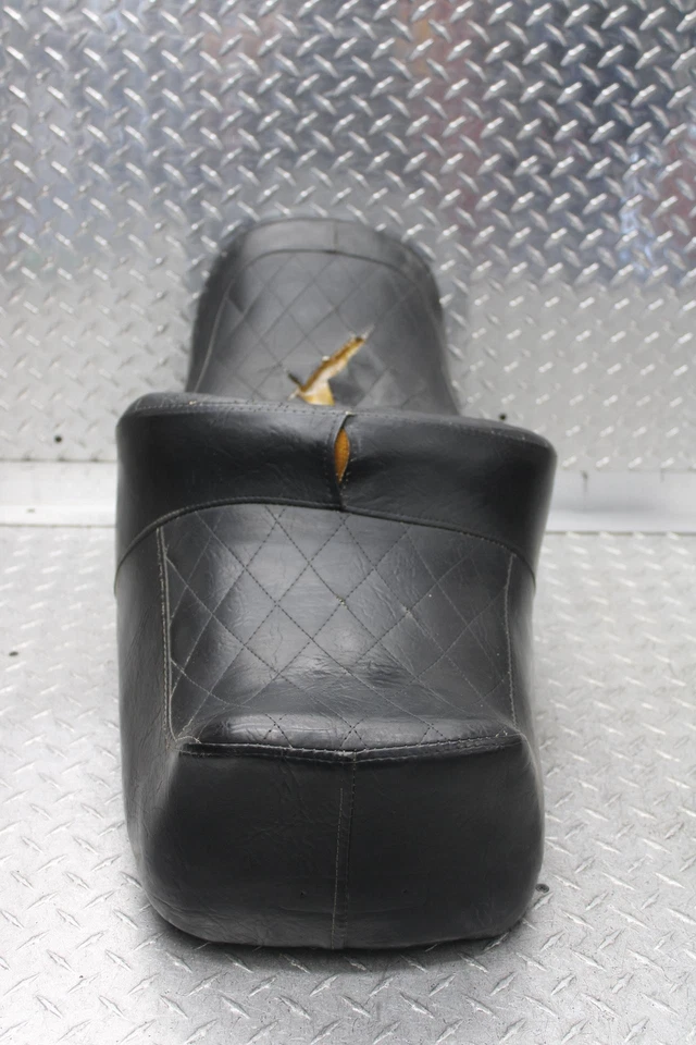 1982 YAMAHA VIRAGO 750 XV750 SEAT 5G5-W2472-00-00 - Image 4 of 4