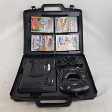 Sega Mega Drive PAL Console Bundle 2 Controllers 4 Games and Carry Case
