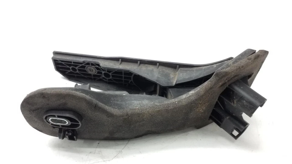 Potenciómetro pedal del acelerador Volkswagen Caddy 2010-2015 2K5721503E Foto 2 de 4