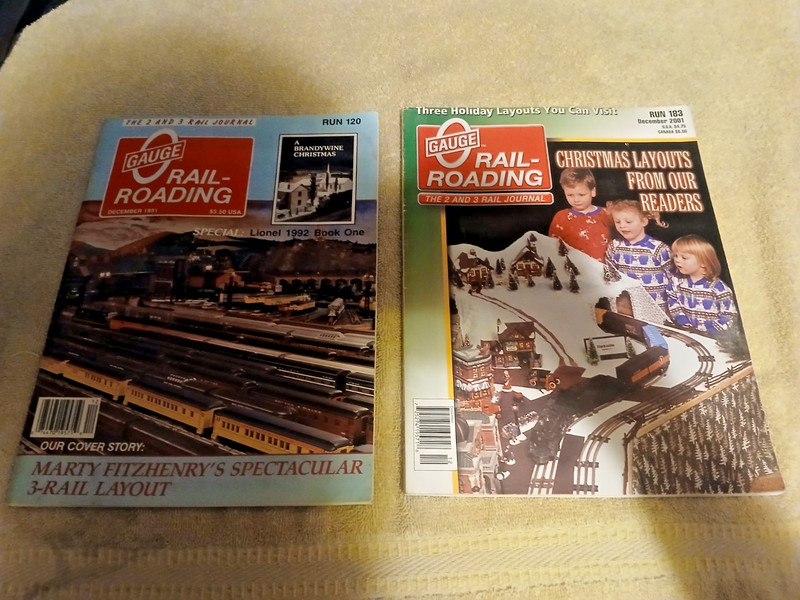 Lot of 2 O Gauge Railroading Magazines - Dec 1991 & Dec 2001