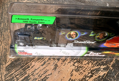 ミニカー FAST&FURIOUS Kenworth Transporter 1/64 Racing Champions Fast and Furious Kenworth TRANSPORTER W 93