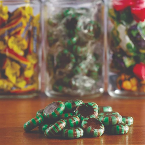 Chocolate Starlight Mints Bulk Wrapped Candy – 4 lb Bag Starlite Mints Menta - 第 3/6 張圖片