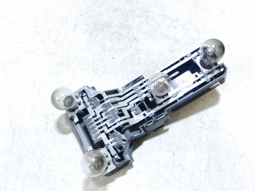 3b9945257 Lampenträger Rücklicht Rückleuchte innen Heckklappe  DE896081-88