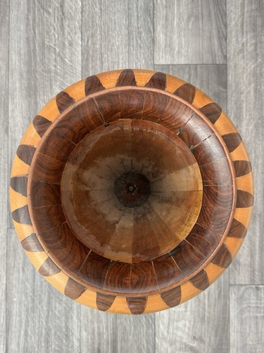 Vaso Fioriera Vintage Intarsi Di Legno Porta Piante Anni 70 In Legno Intarsiato - Foto 12 di 13