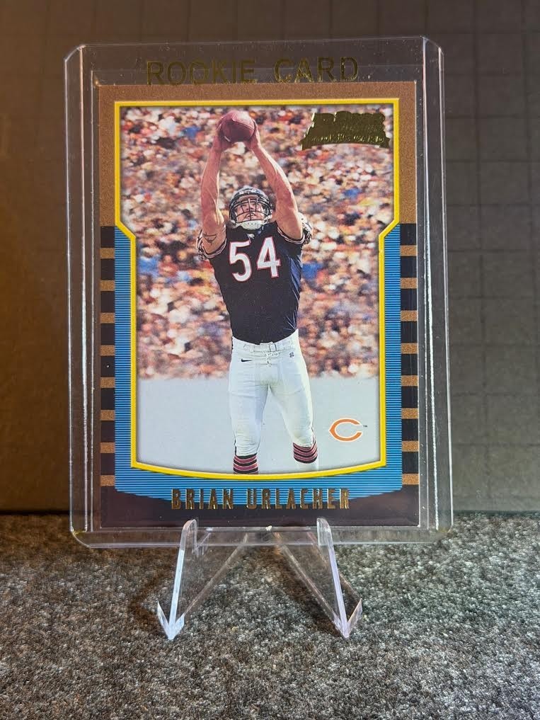 2000 Bowman Chrome - Brian Urlacher #178 (RC)