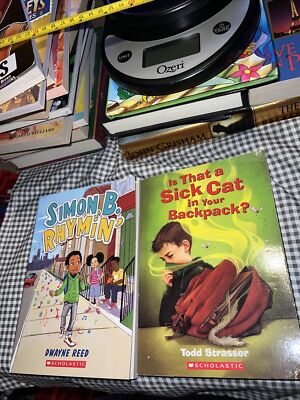 IS THAT A SICK CAT IN YOUR BACKPACK 2007&SIMON B. RHYMIN2021 Very Good Condition