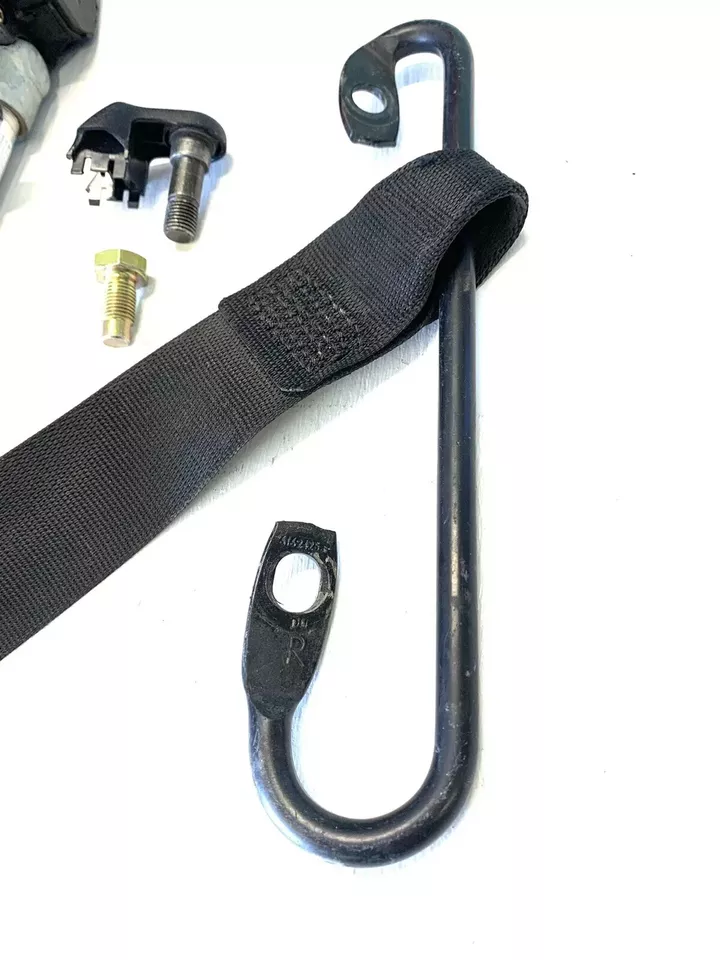 Retractor cinturón seguridad delantero derecho mercedes 1998-2002 w208 clk30 clk430 rh Foto 2 de 4