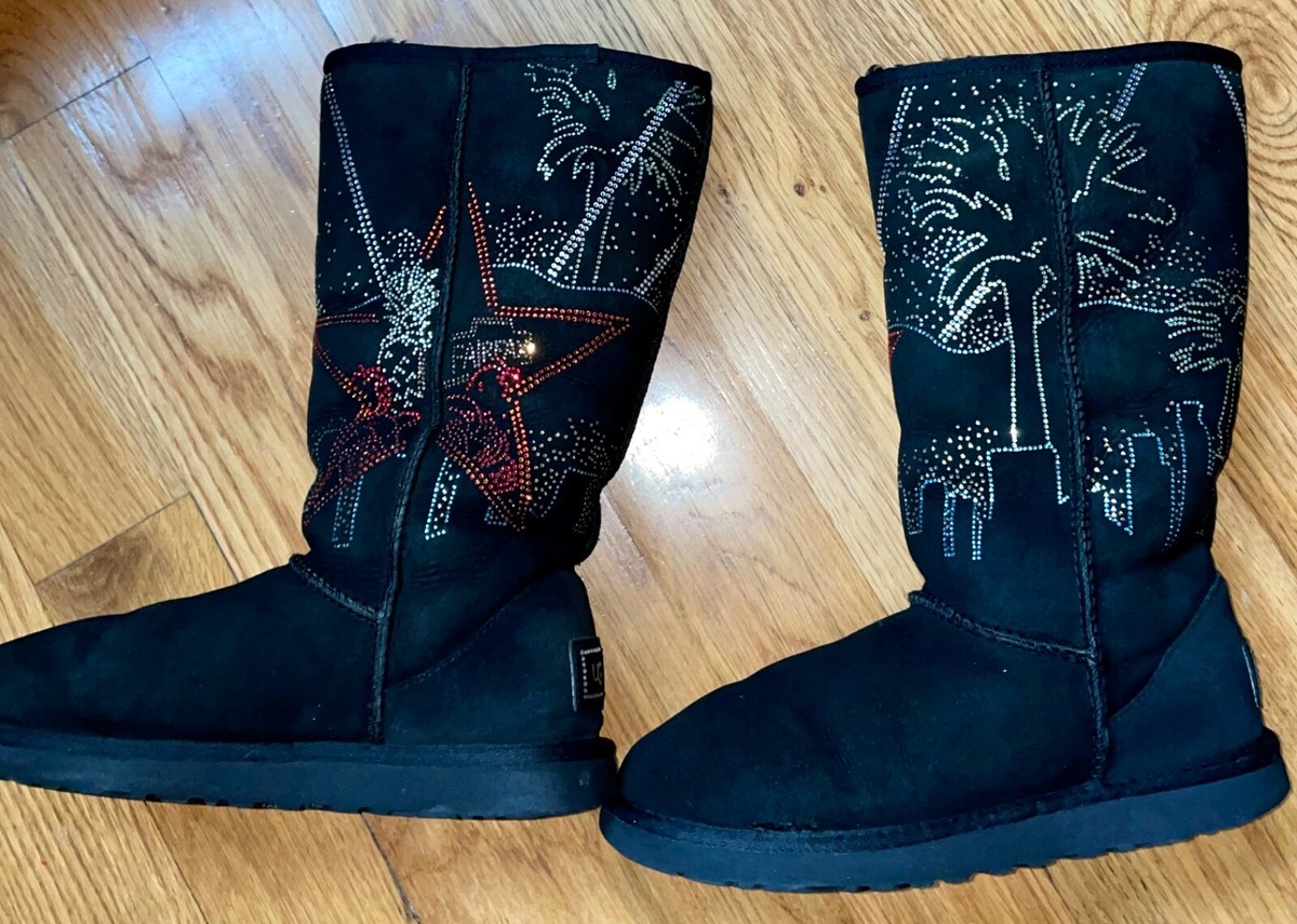 Limited edition Uggs with Swarovski crystals Las Vegas 8 w Limited edition Uggs with Swarovski crystals Las Vegas 8 w