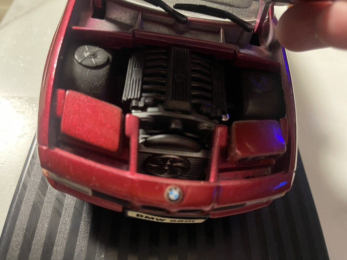 Vintage Revell A.G. BMW 850i 1:18 1990 Toy Car Vintage Die-cast