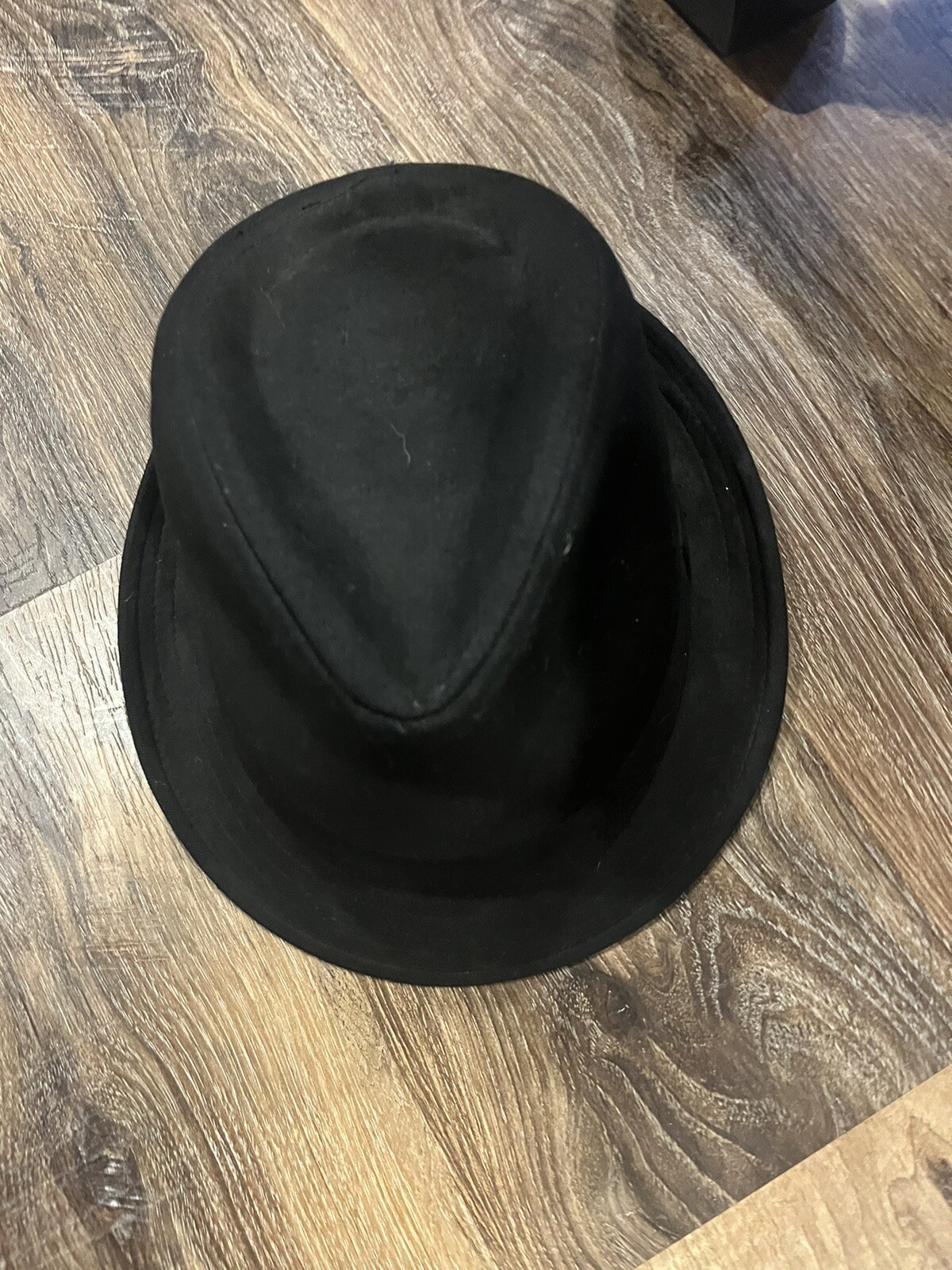 Men's Stylish Black Fedora Hat for Fashion & Sun Protection