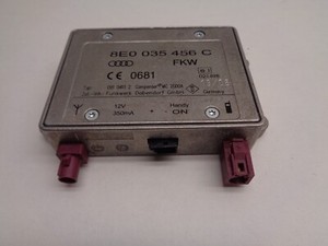 Original Audi Compenser 8E0035456C Verstärker Signalverstärker